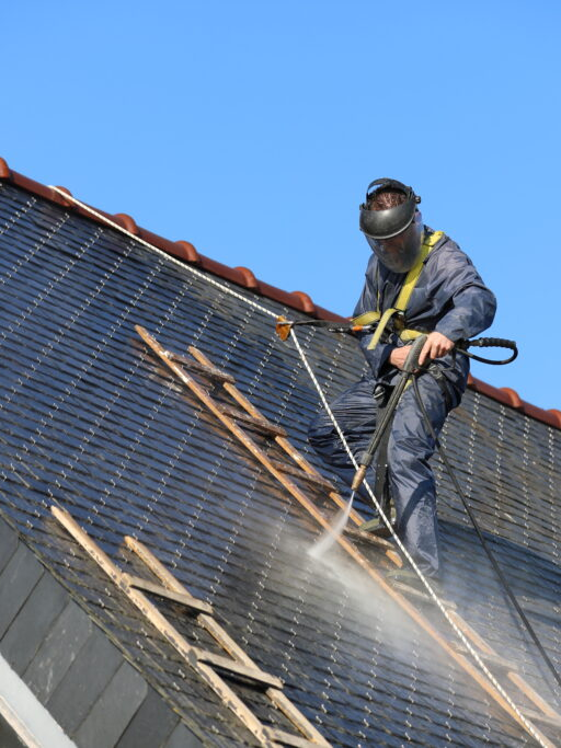 Nettoyage de toiture à Sablé-sur-Sarthe